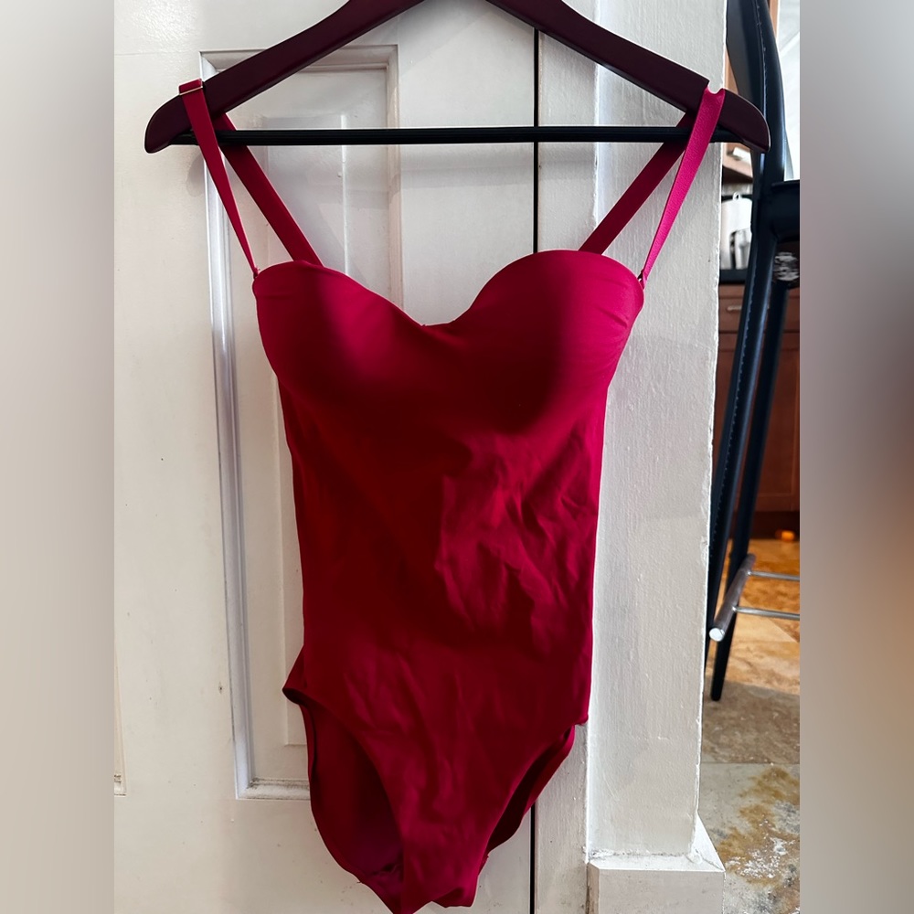 Wolford forming bodysuit red size 34D